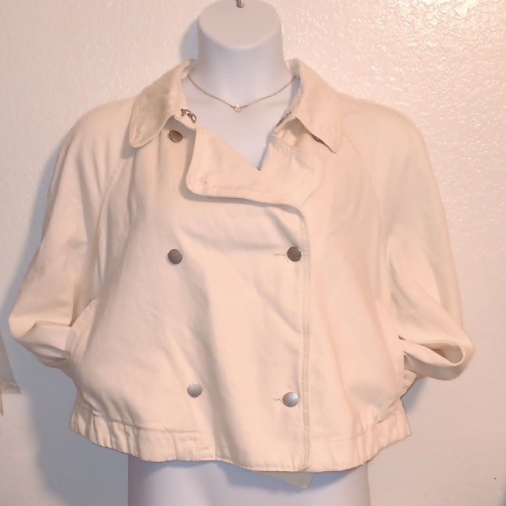 Universal Thread Crop Cream Jean Trench Coat